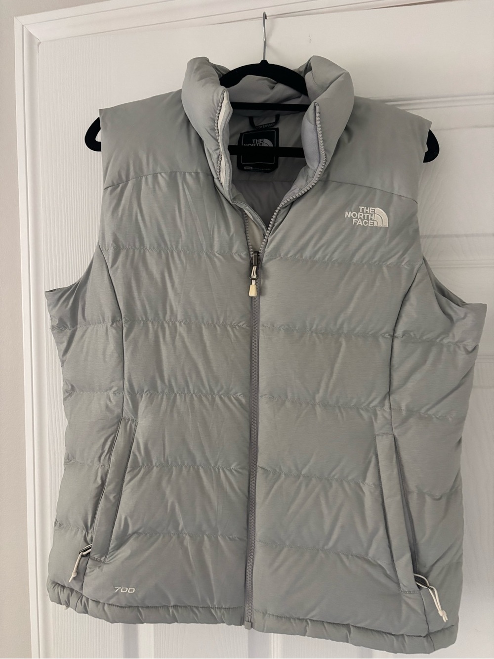 The North Face Women's Light Grey Puffer Vest